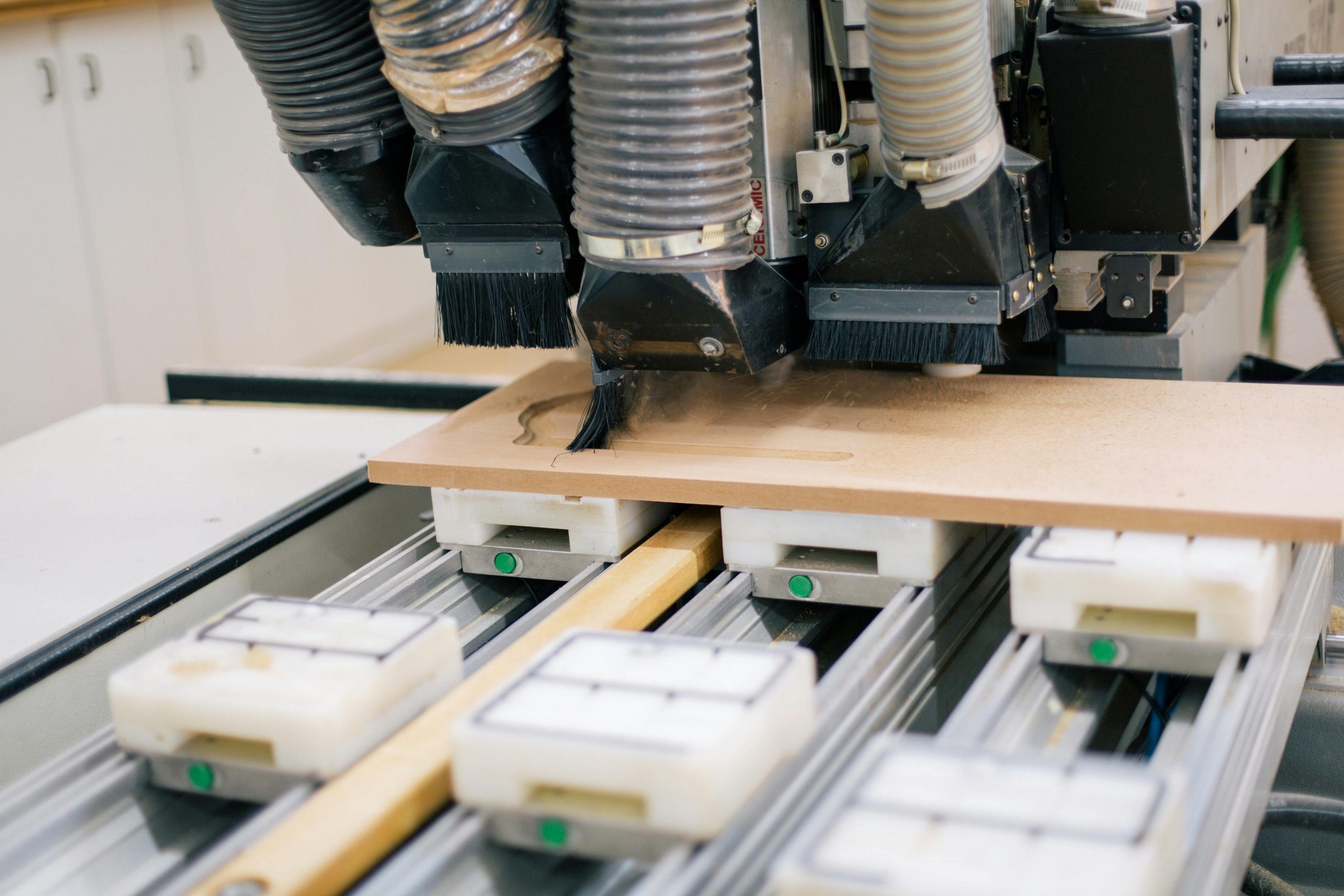 Read more about the article Maximizing Efficiency: Technology Optimization Tips for SMBs